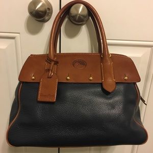 EUC Dooney and Bourke Small Wilson Satchel